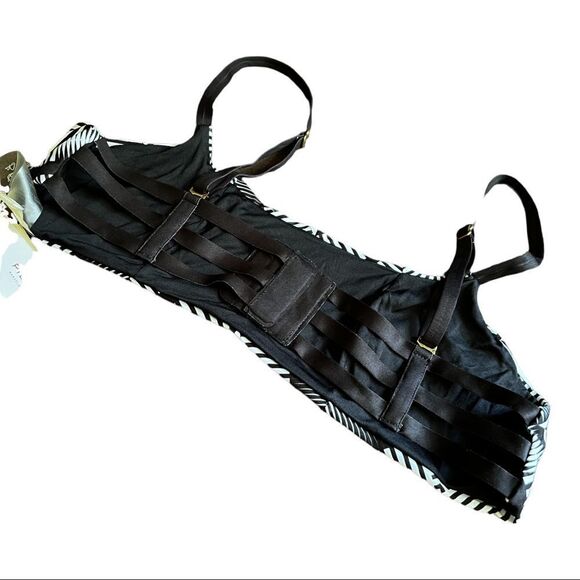 PilyQ Bikini‎ Top nwt - Picture 2 of 7